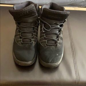 6y Black Jordan’s